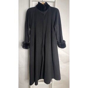 Steve by Searle Vintage Wool Coat 8 Black Fur Trim Cuffs